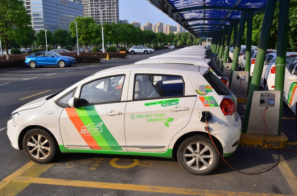 „EV Carsharing Hangzhou, China. June” - CC0 1.0